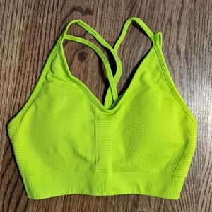 Fabletics amethyst strappy sports bra small